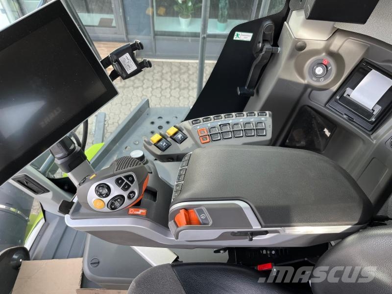 CLAAS LEXION 7500 TERRA TRAC Combine harvesters