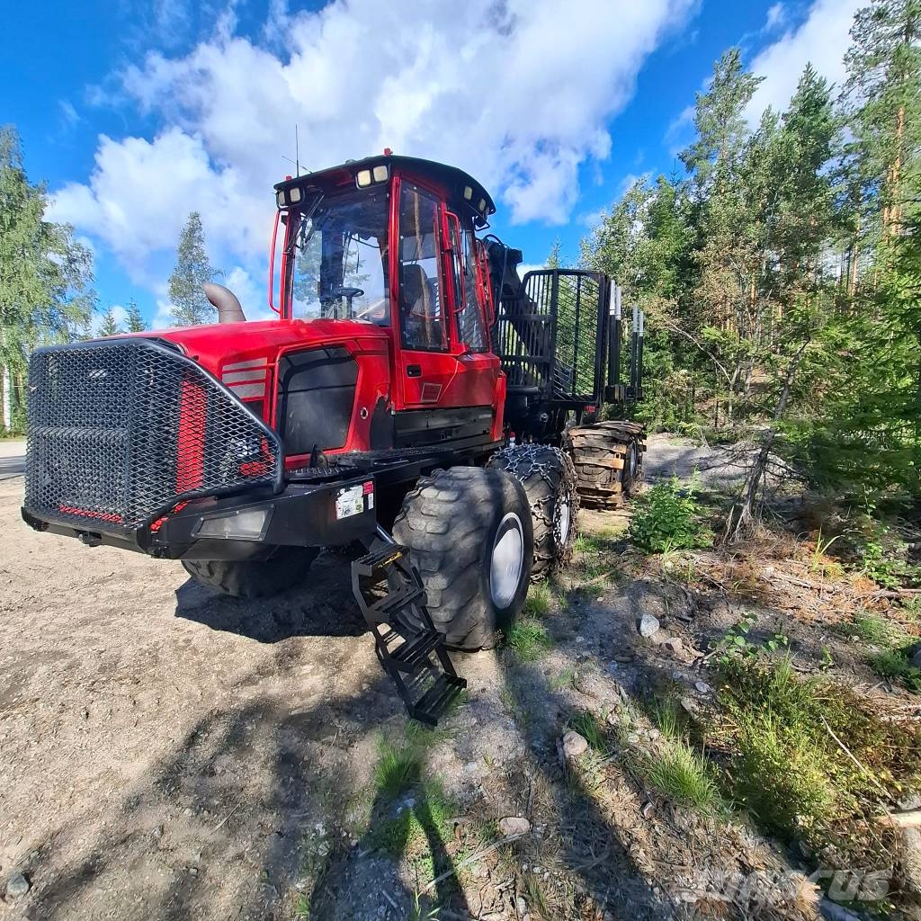 Komatsu XF 855 -2 - 8 x 8 Forwarders