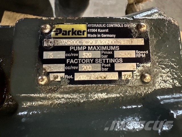 Parker POMPA HYDRAULICZNA + ROZDZIELACZ Гідравліка