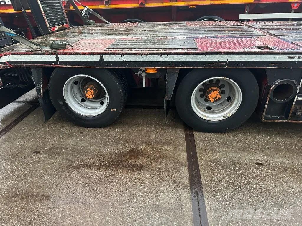 Lako 3 AXLE + RAMPEN EN HEFDAK 3,4 M Plataformas bajas
