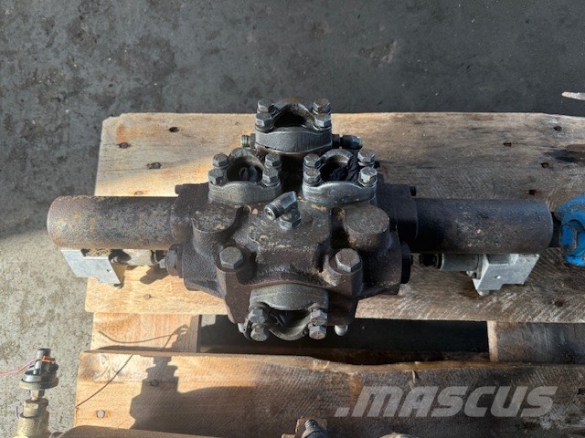 Terex TA 25 USED HYDRAULIC PARTS Hidraulika
