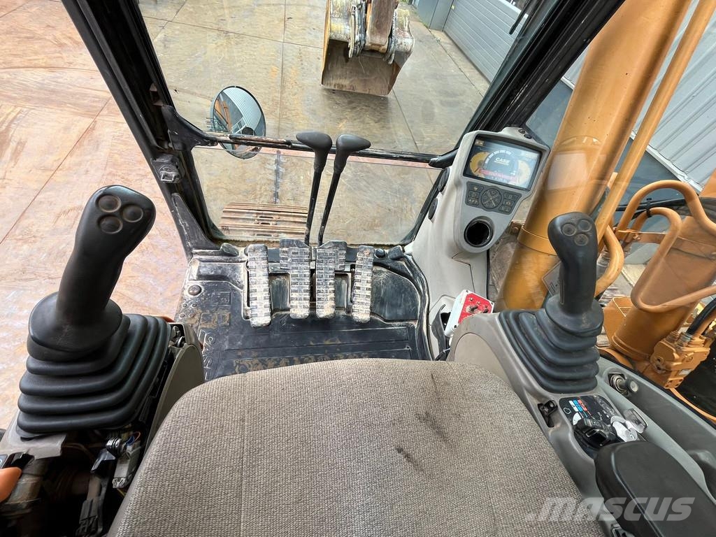 CASE CX250C حفارات زحافة