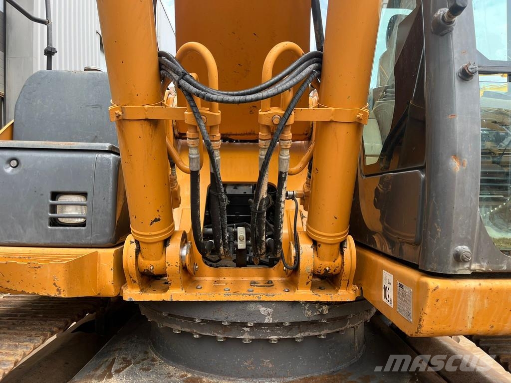 CASE CX250C حفارات زحافة