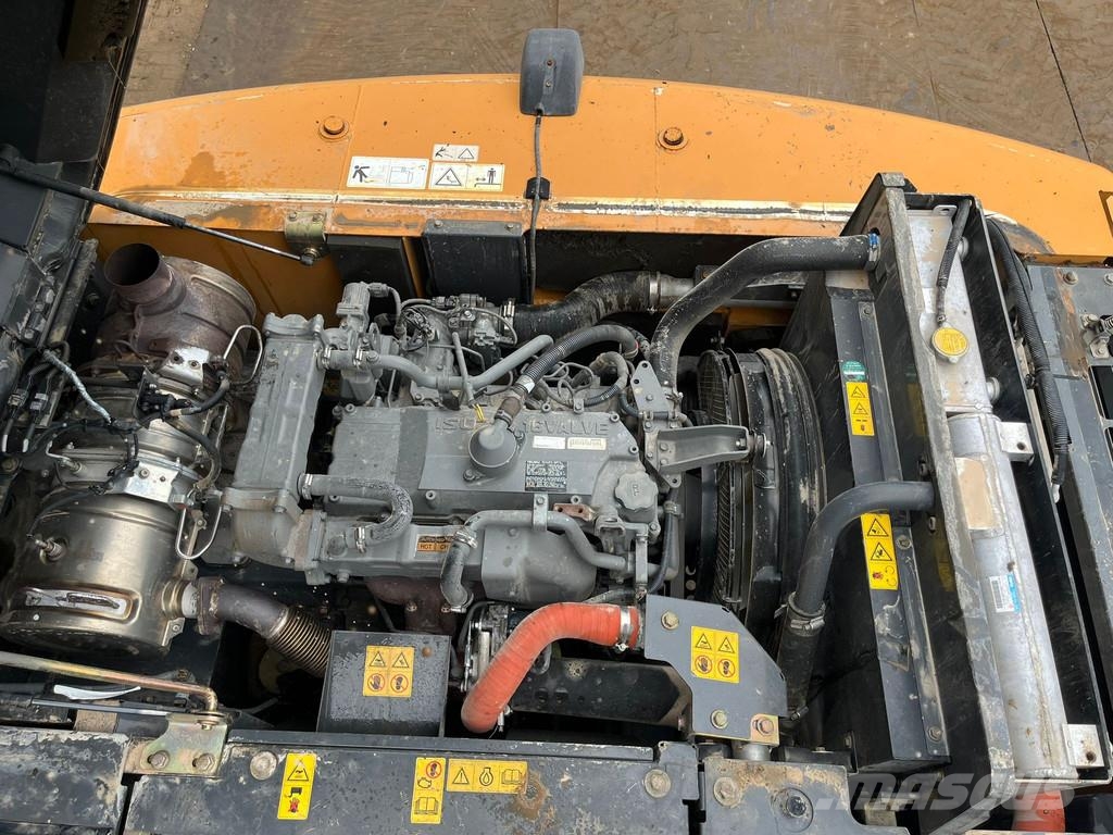 CASE CX250C حفارات زحافة