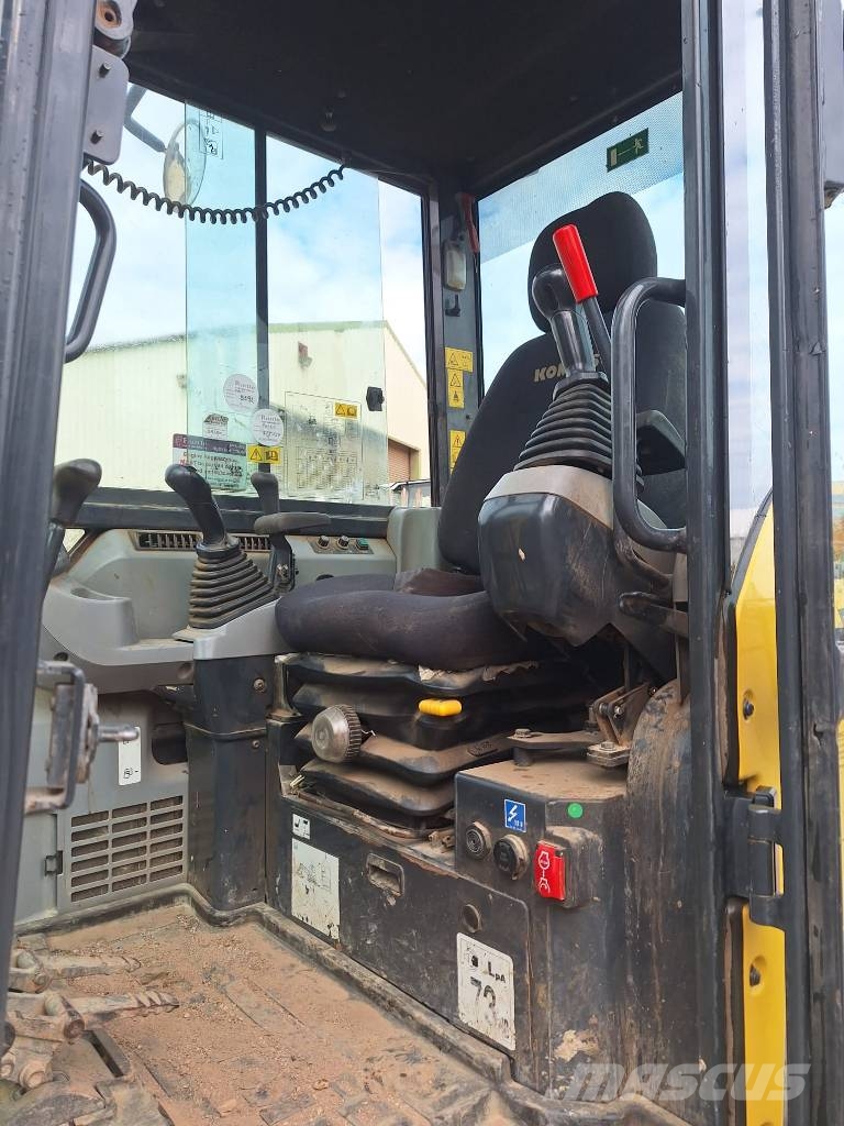 Komatsu PC 80 MR-5 حفارات وسط 7 طن - 12 طن
