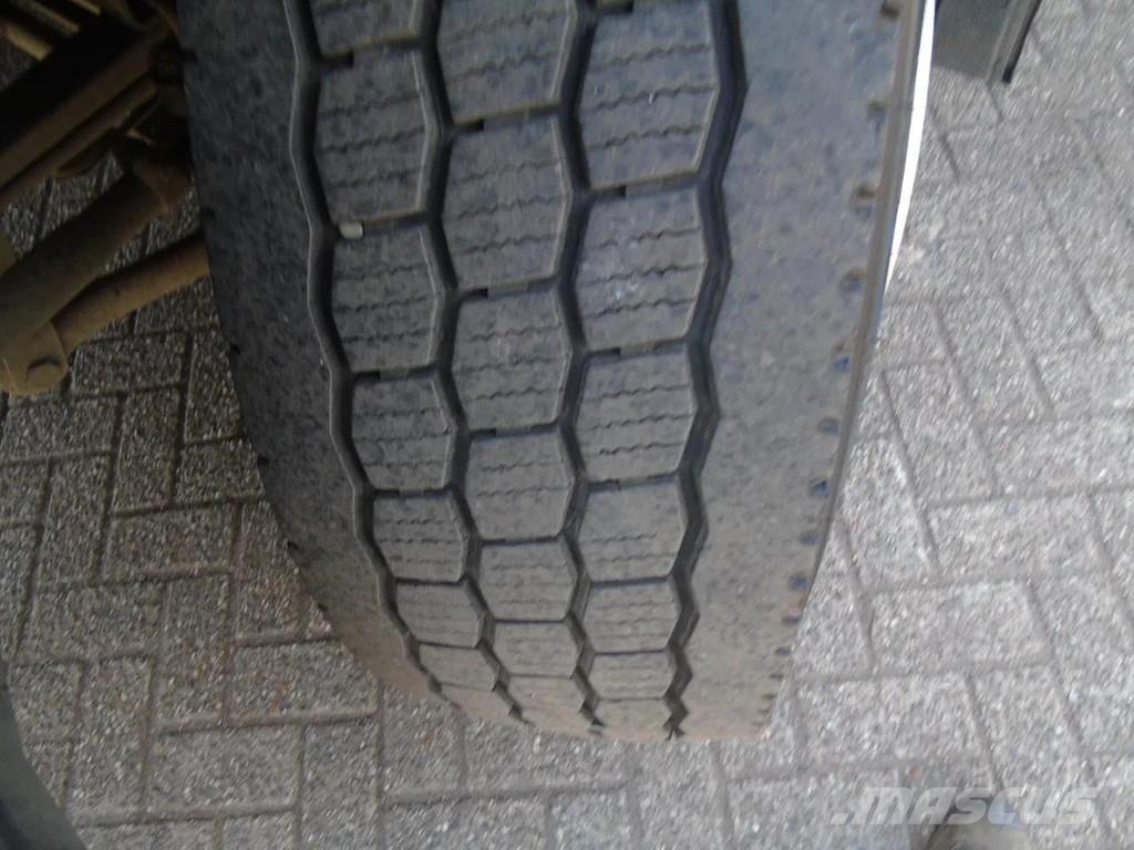 Iveco Stralis 360 + THERMO KING T600R + EURO 6 + 3T LIFT شاحنات بدرجة حرارة قابلة للضبط