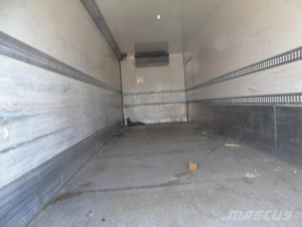 Iveco Stralis 360 + THERMO KING T600R + EURO 6 + 3T LIFT شاحنات بدرجة حرارة قابلة للضبط