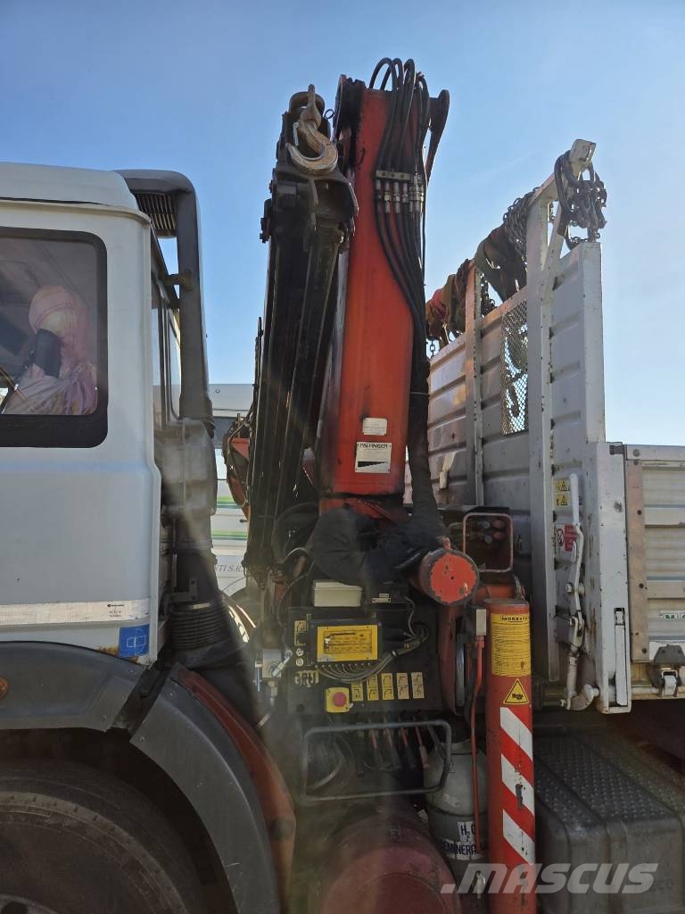 Iveco 190-26 Kamioni sa kranom