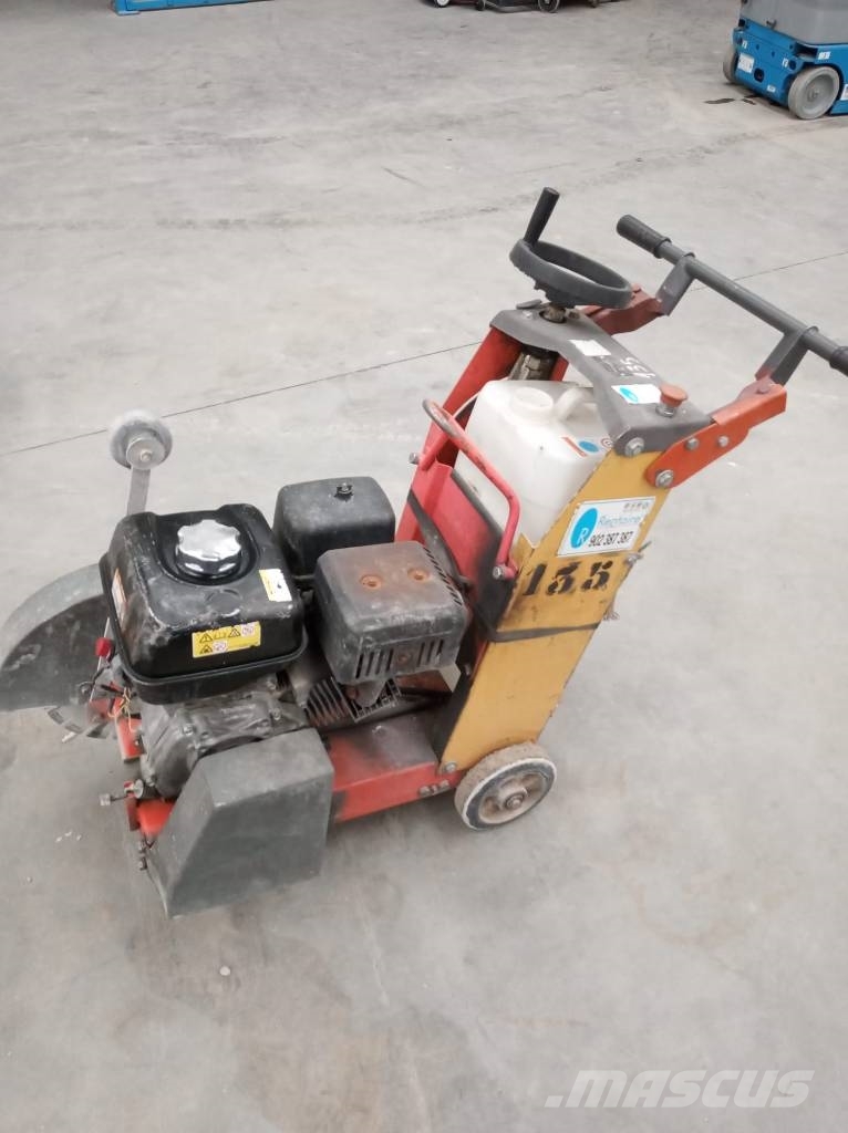Husqvarna FS400LV Gradbeništvo - drugo