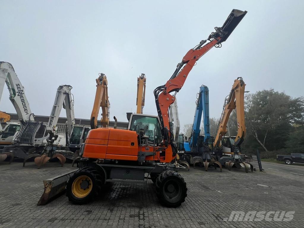 Liebherr A 311 Litronic Wielgraafmachines