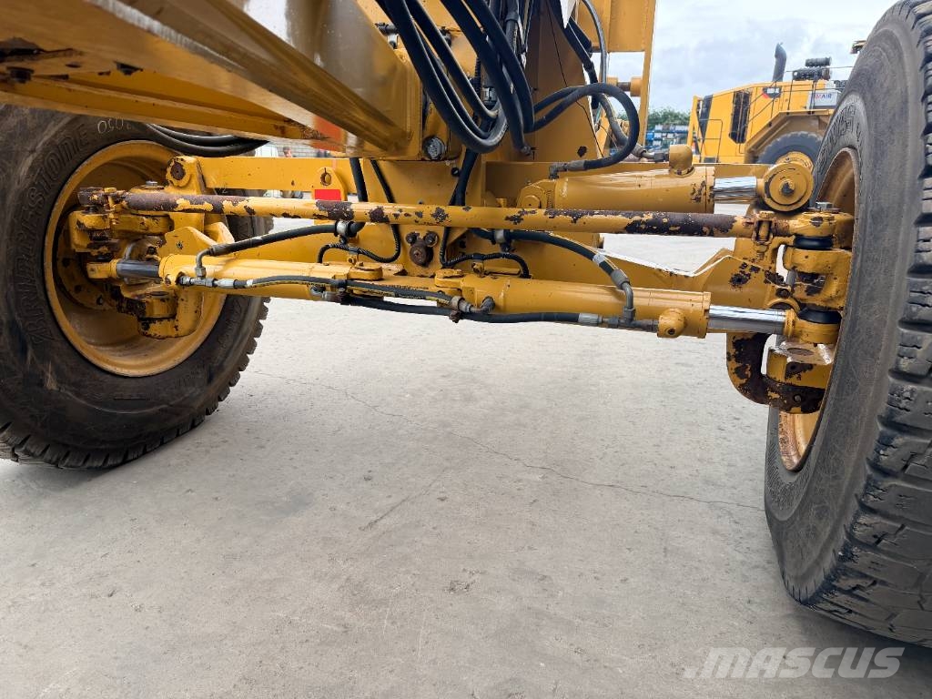 CAT 140M3 Niveleuse