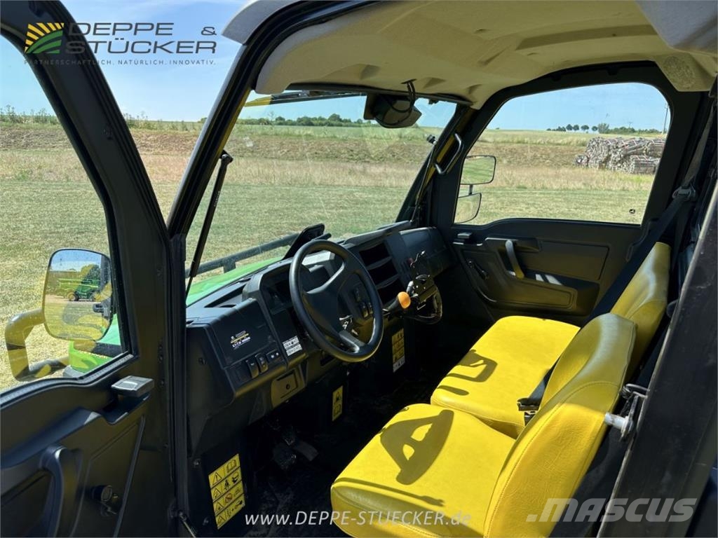John Deere XUV865M ATVs