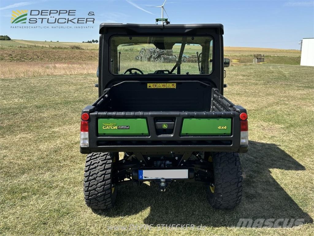John Deere XUV865M ATVs