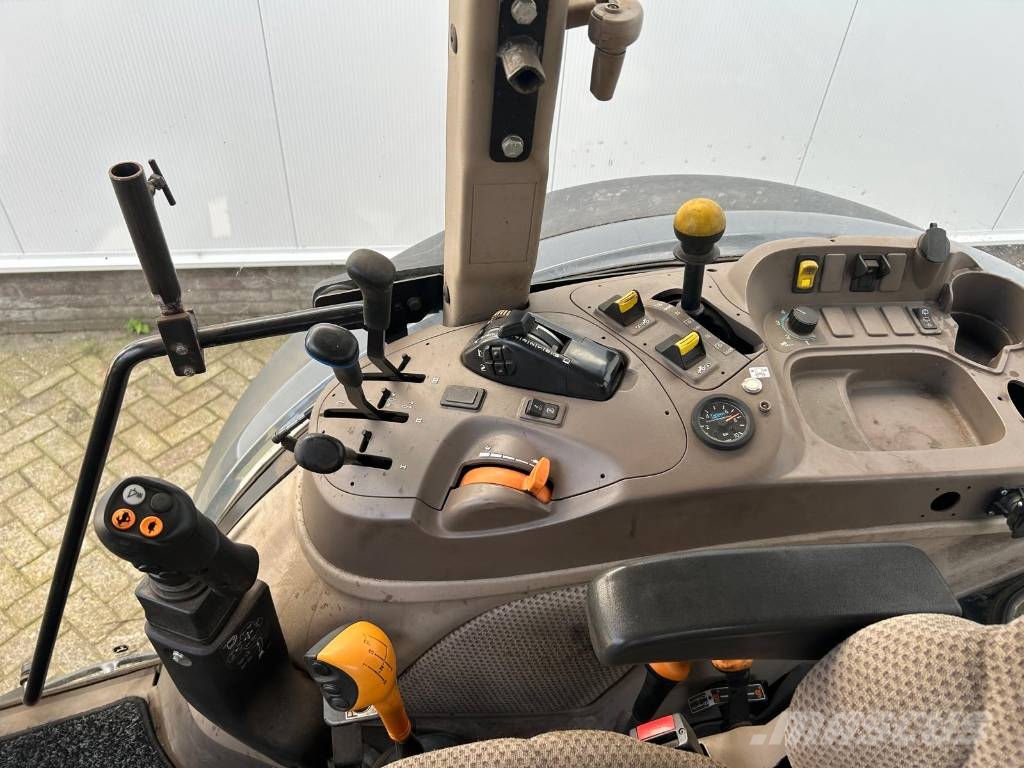 John Deere 5090 M الجرارات