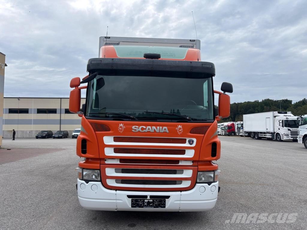 Scania P230 4x2 EURO4 + SIDE OPENING BOX Camiones con caja de remolque