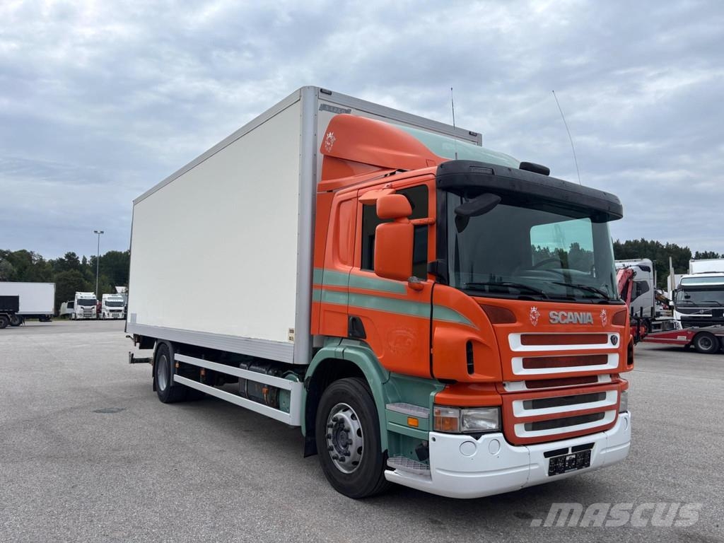 Scania P230 4x2 EURO4 + SIDE OPENING BOX Camiones con caja de remolque