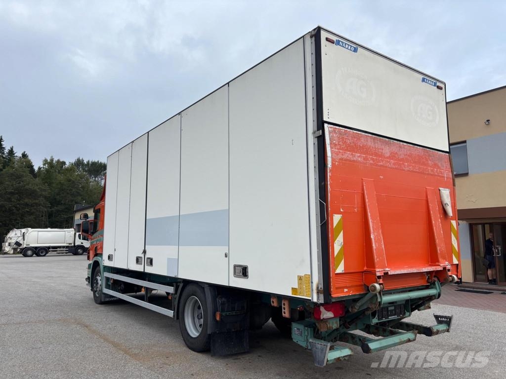 Scania P230 4x2 EURO4 + SIDE OPENING BOX Camiones con caja de remolque
