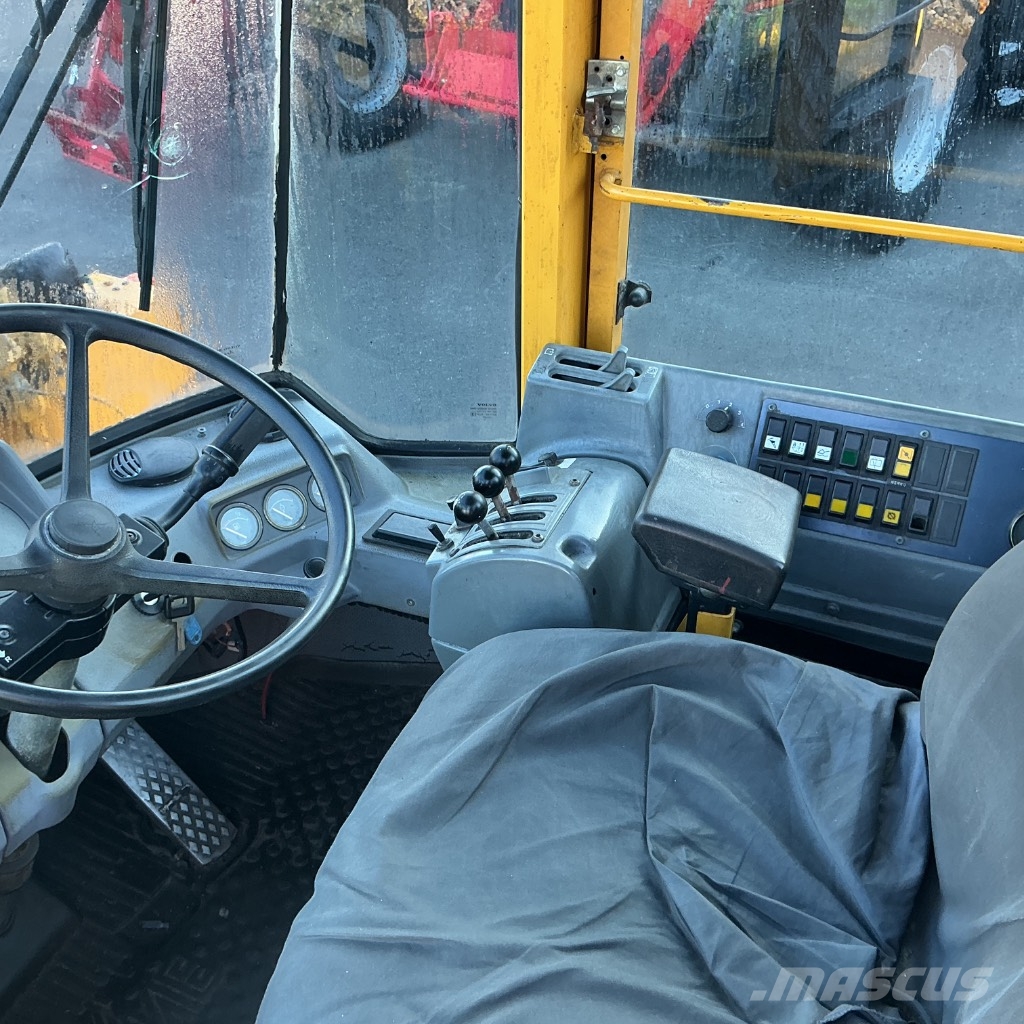 Volvo L 90B Cargadoras sobre ruedas