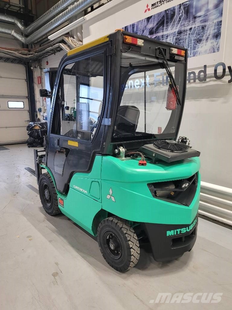 Mitsubishi FD25 NTD Diesel Trucker