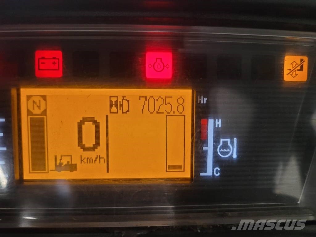 Mitsubishi FD25 NTD Diesel Trucker