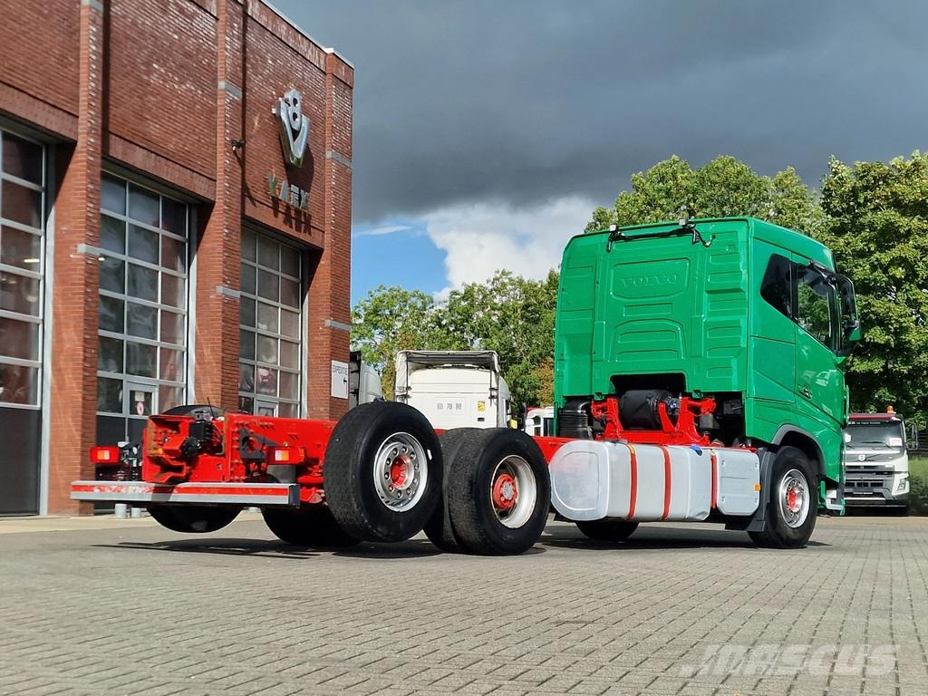 Volvo FH 16.750 6x2*4 - Low roof - 4.60 WB - Full air - Važiuoklė su kabina