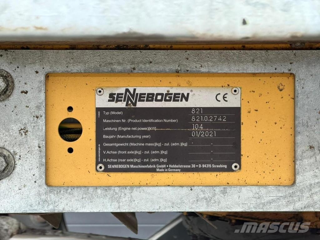 Sennebogen 821M E Βιομηχανικά μηχανήματα διαχείρισης αποβλήτων