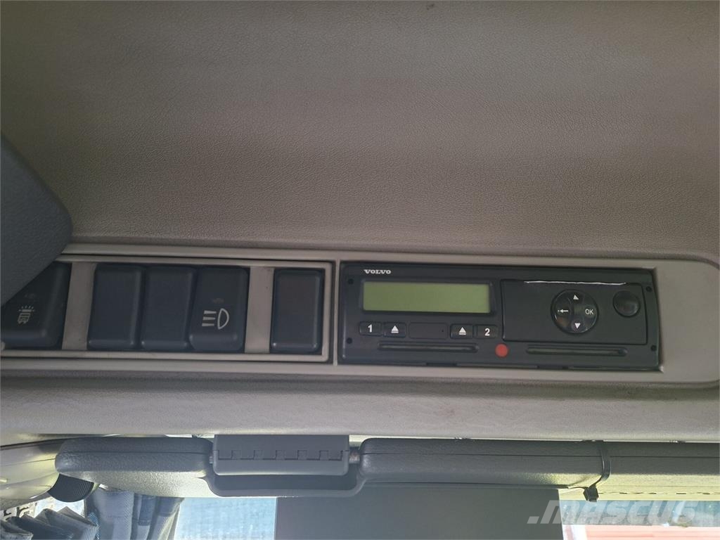 Volvo FH D13 شاحنات مسطحة/مفصلية الجوانب