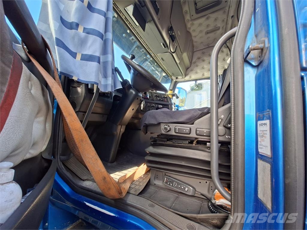 Volvo FH D13 شاحنات مسطحة/مفصلية الجوانب