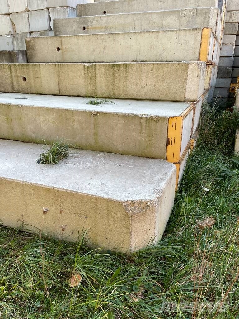 Potain MD 238 Żurawie wieżowe
