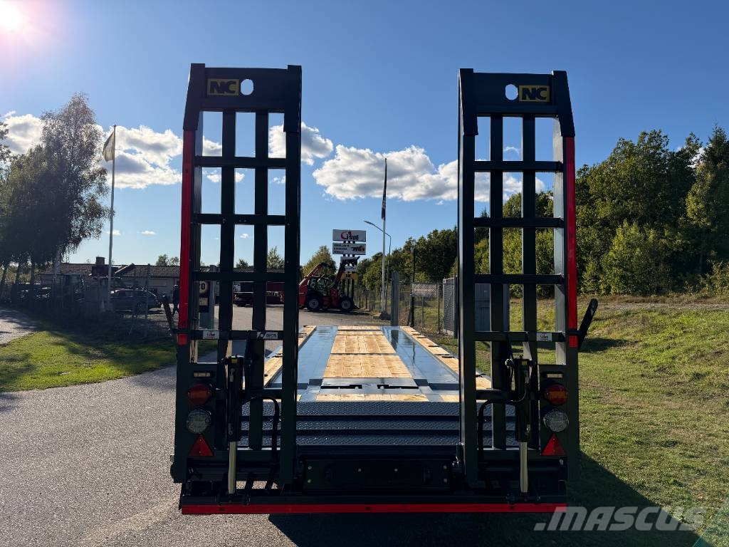 NC 3axl Lastbilskärra 25T med lastväxlarfunktion Multiliftes
