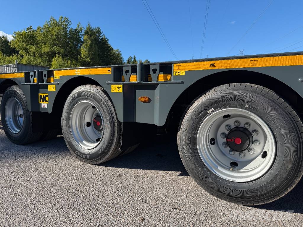 NC 3axl Lastbilskärra 25T med lastväxlarfunktion Multiliftes