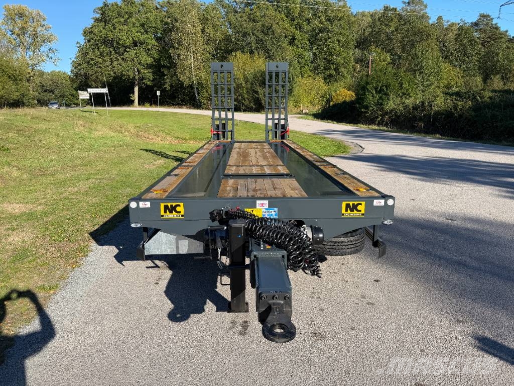 NC 3axl Lastbilskärra 25T med lastväxlarfunktion Multiliftes