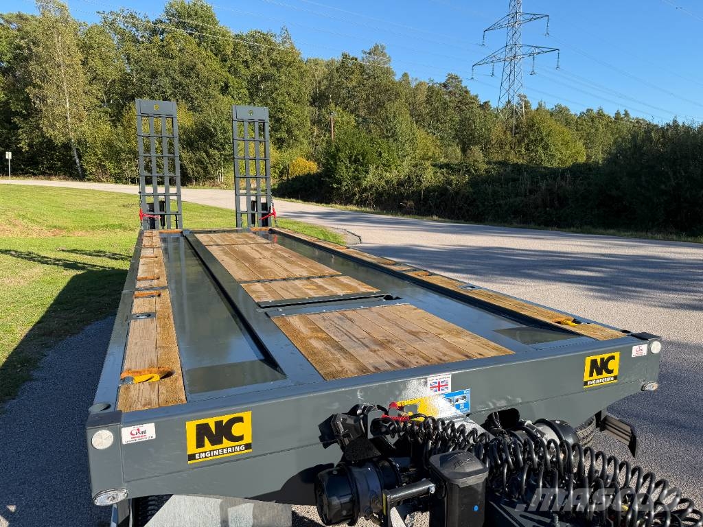 NC 3axl Lastbilskärra 25T med lastväxlarfunktion Multiliftes