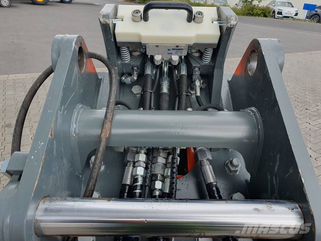 Westtech CS610 Powertiltator / SW48 / DEMO / 2022 Harvester heads