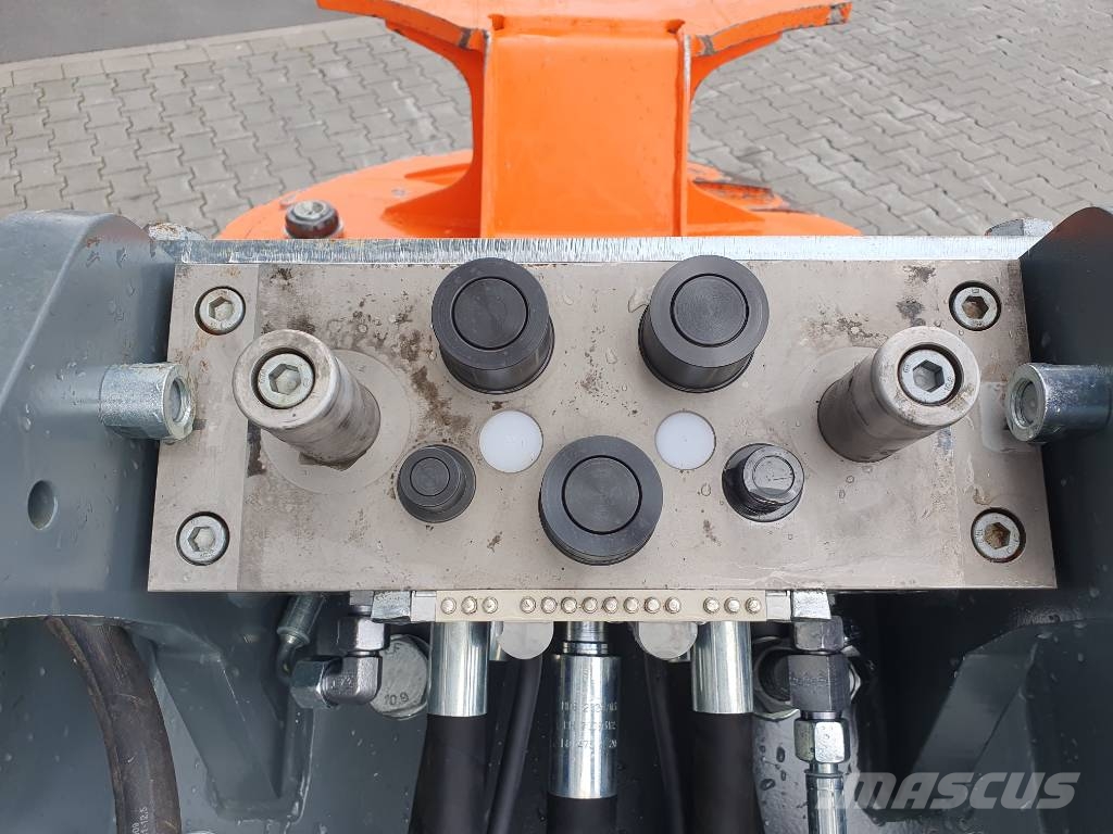 Westtech CS610 Powertiltator / SW48 / DEMO / 2022 Harvester heads