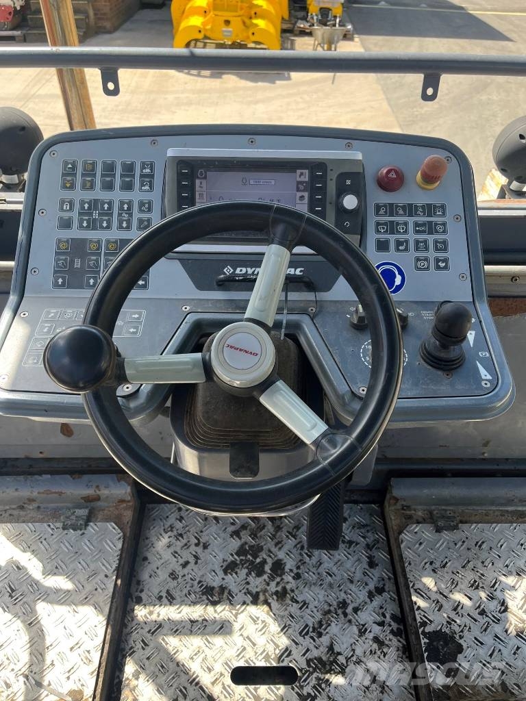 Dynapac SD 1800 W Asfaltni finišeri