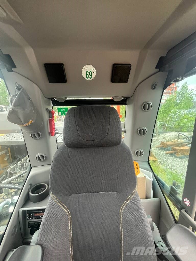 Volvo EC220EL Rupsgraafmachines
