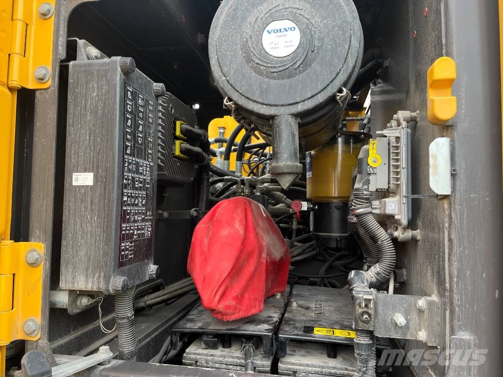 Volvo EC220EL Rupsgraafmachines