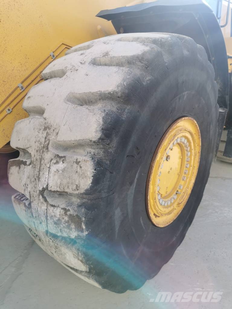 CAT 980M Utovarivači na kotačima