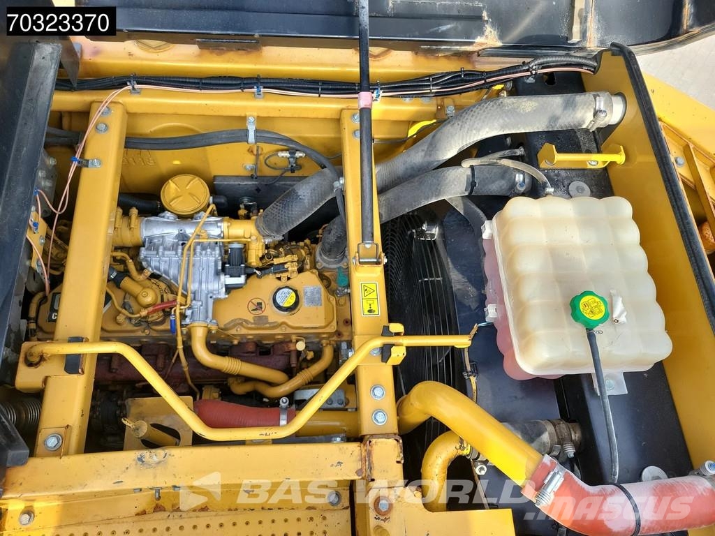 CAT 335 FL CR Crawler excavators