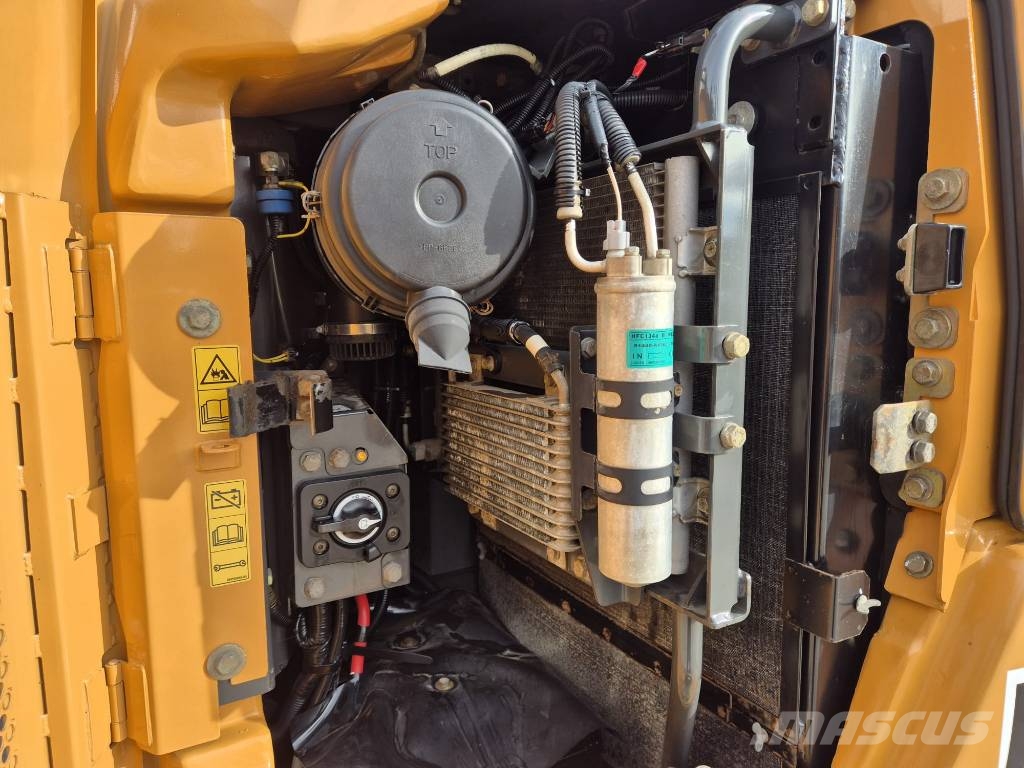 CASE CX 85 D SR Mini excavators 7t - 12t