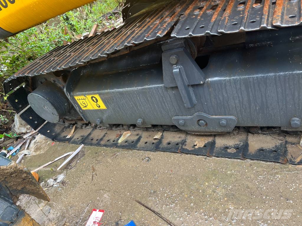 XCMG XE 60 DA 小型挖掘机