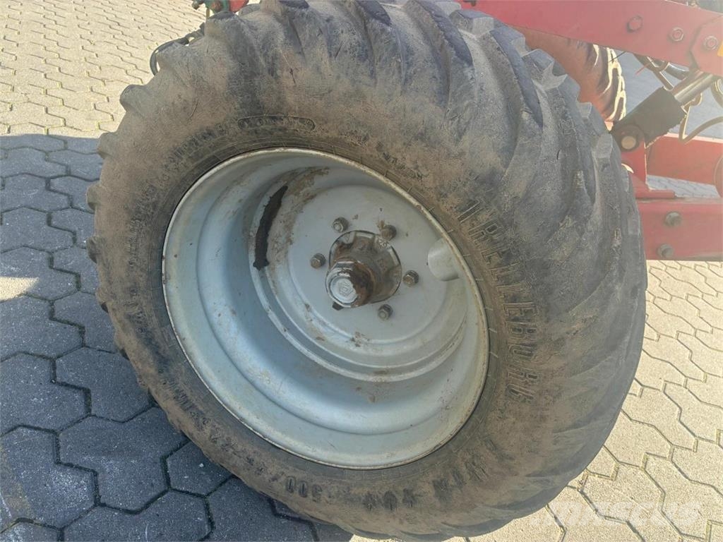 Kverneland PW-100 mit Packomat Sonstige Landmaschinen
