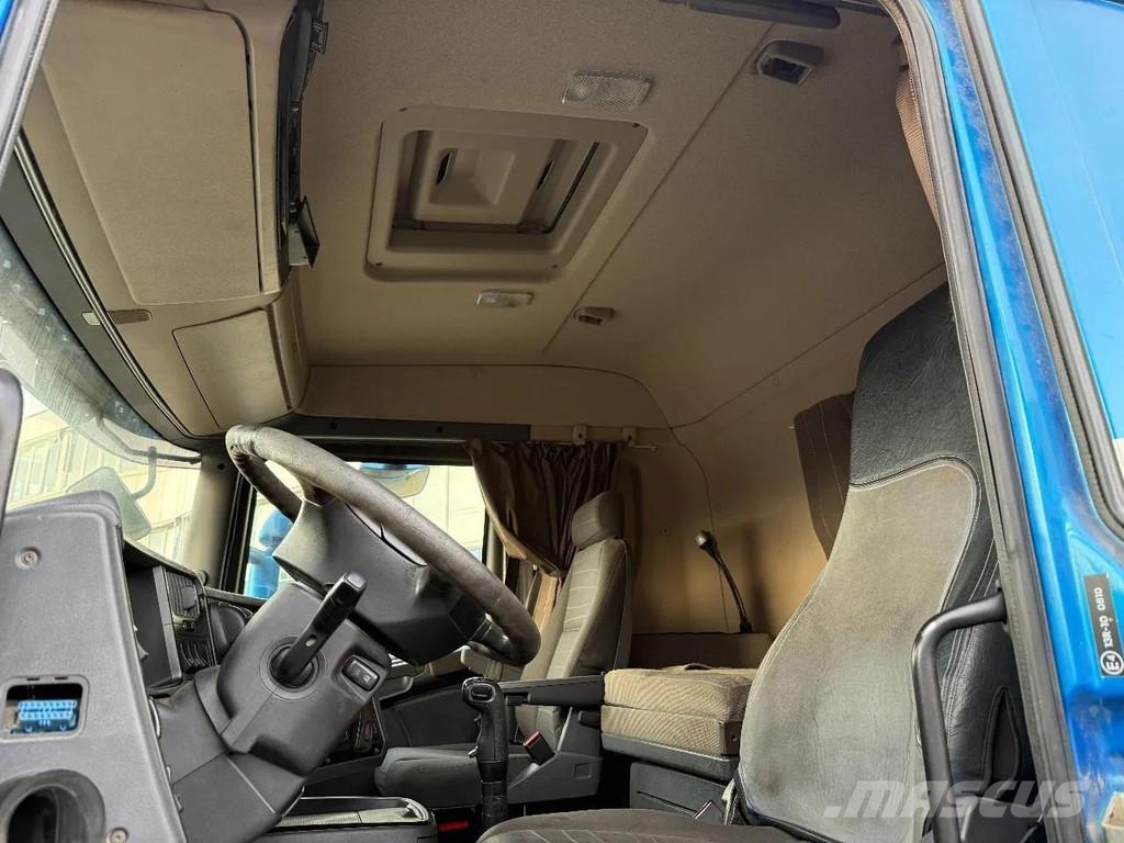 Scania R560 V8 8X4 EURO 5 - MANUAL GEAR Camiones bañeras basculantes o volquetes