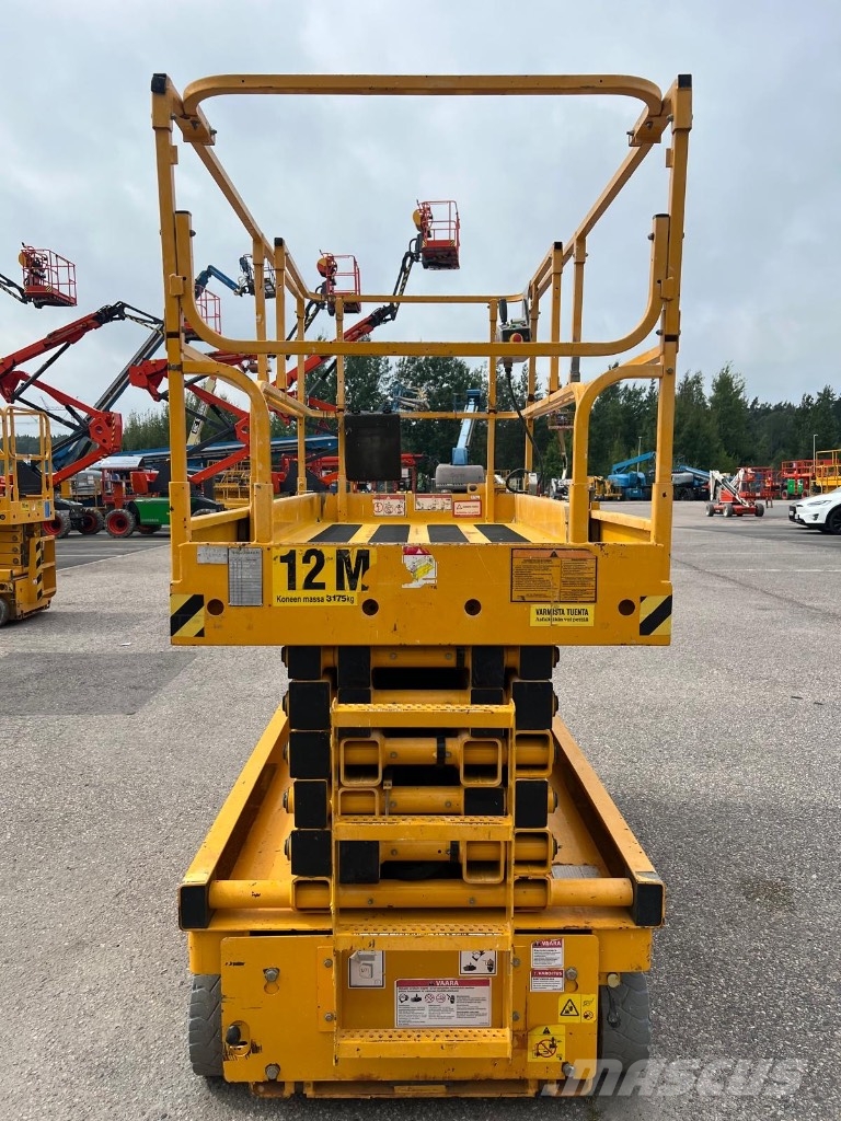 Haulotte Compact 14 Schaarhoogwerkers