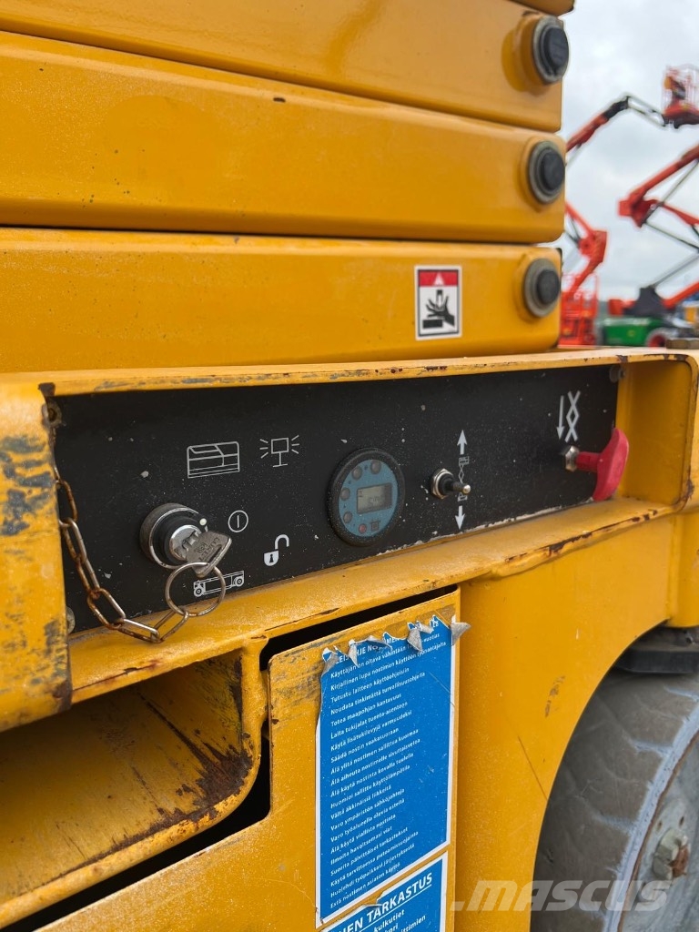 Haulotte Compact 14 Schaarhoogwerkers