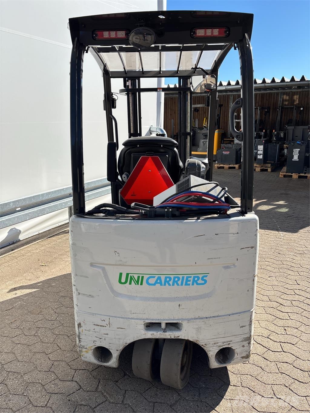 UniCarriers TX3-16L Electric forklifts