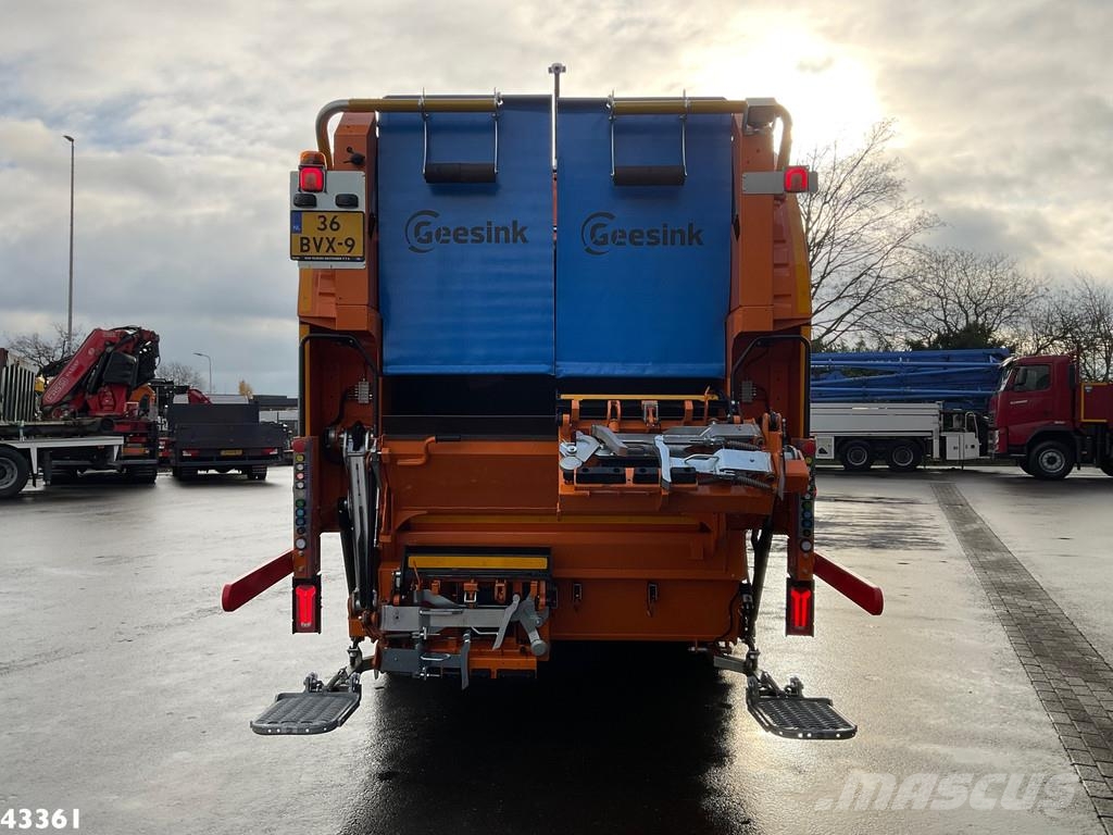 DAF FAG XD 300 Geesink 20m³ شاحنات المخلفات