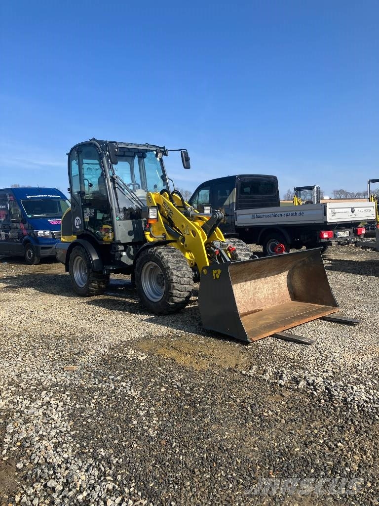 Wacker Neuson WL38 لوادر بعجل