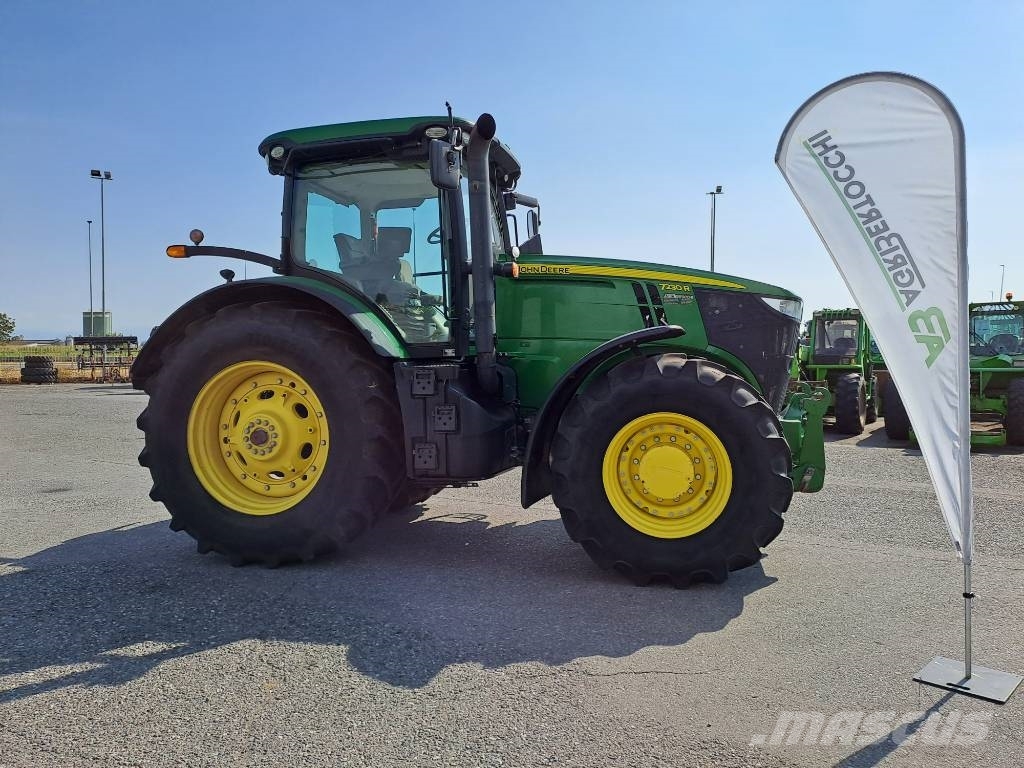John Deere 7230 R Traktori